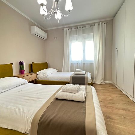 Eja Apartment 3 Τίρανα Εξωτερικό φωτογραφία