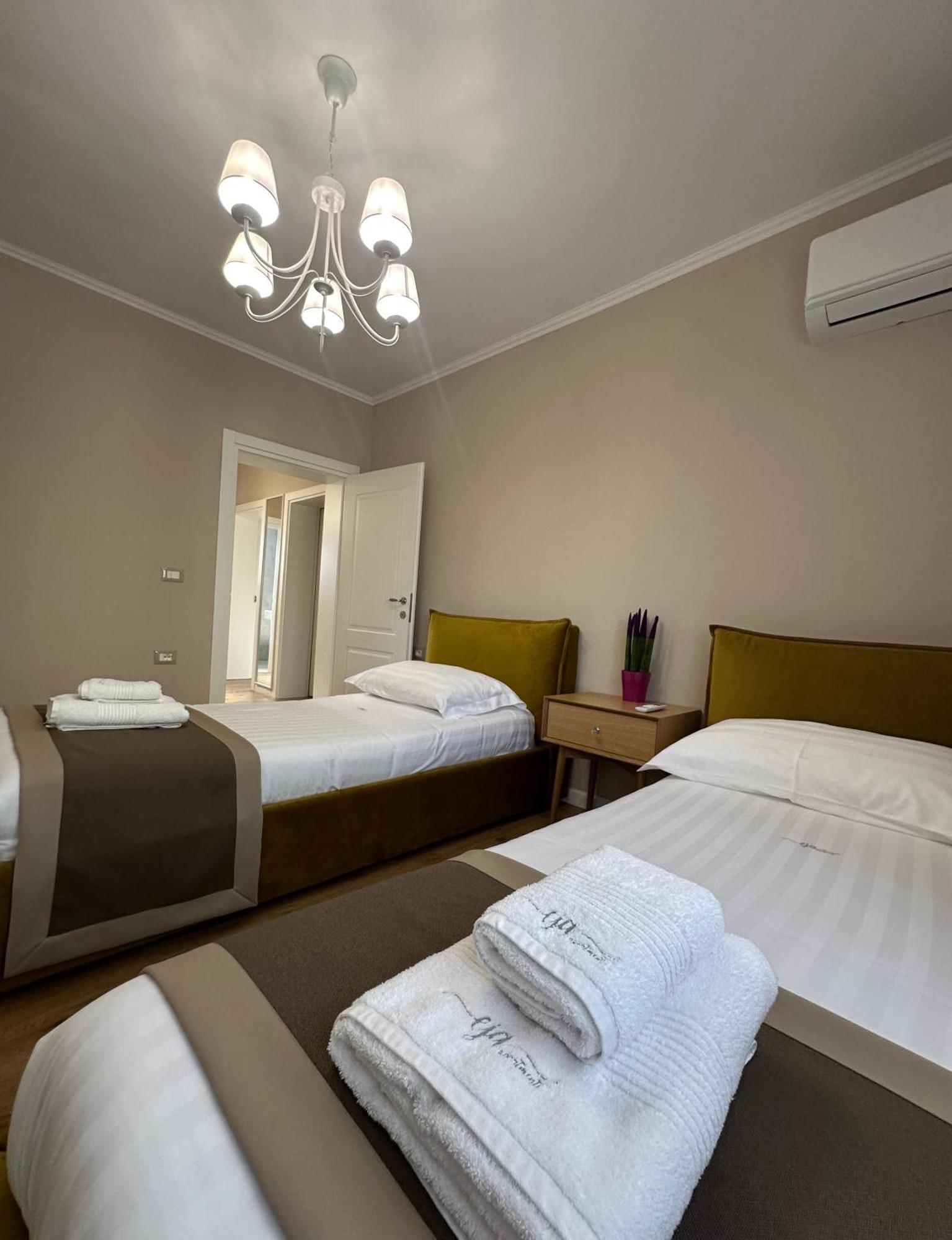 Eja Apartment 3 Τίρανα Εξωτερικό φωτογραφία