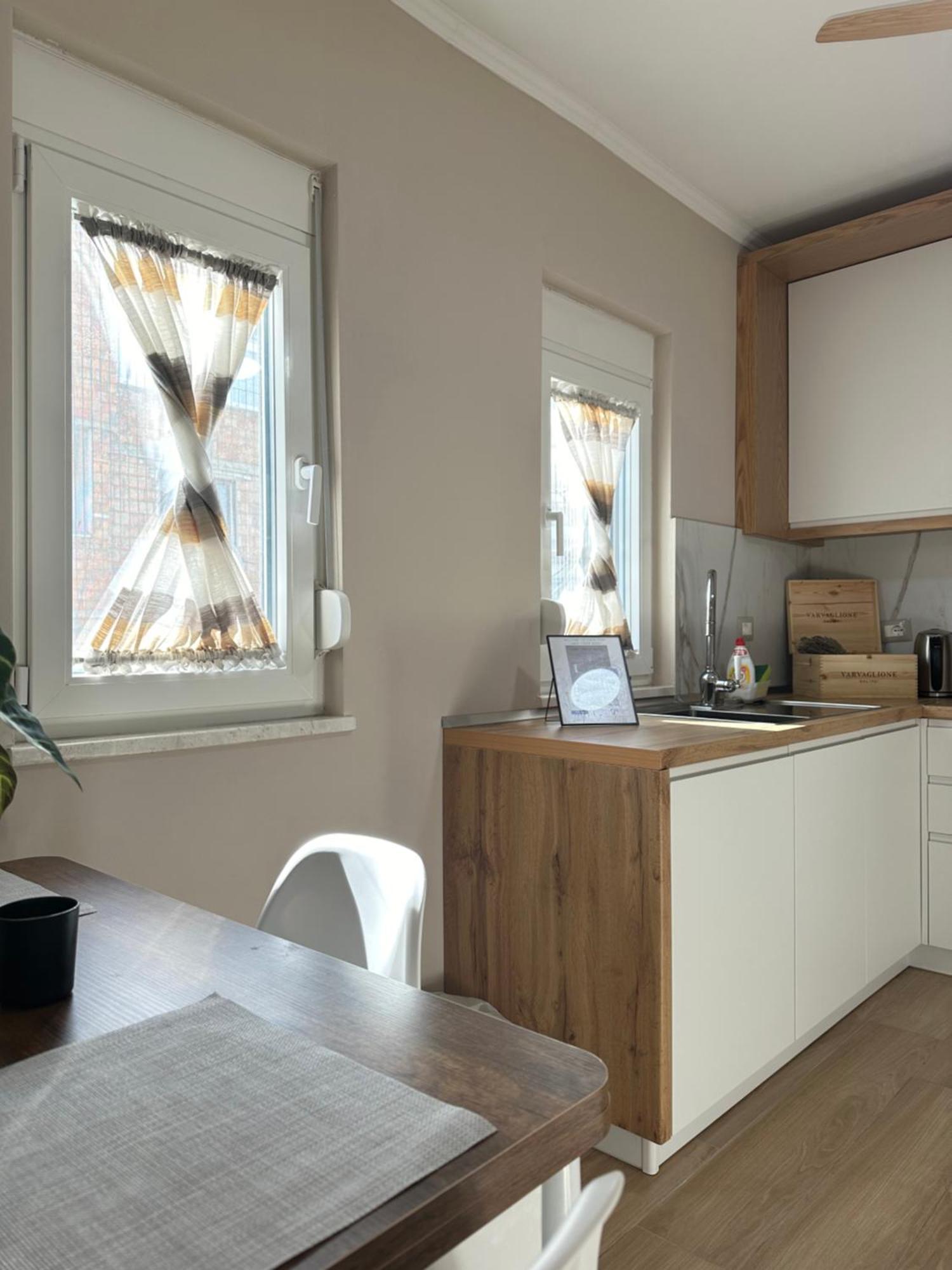 Eja Apartment 3 Τίρανα Εξωτερικό φωτογραφία